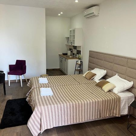 Studio Apartment Vukcevic 2 포드고리차 외부 사진