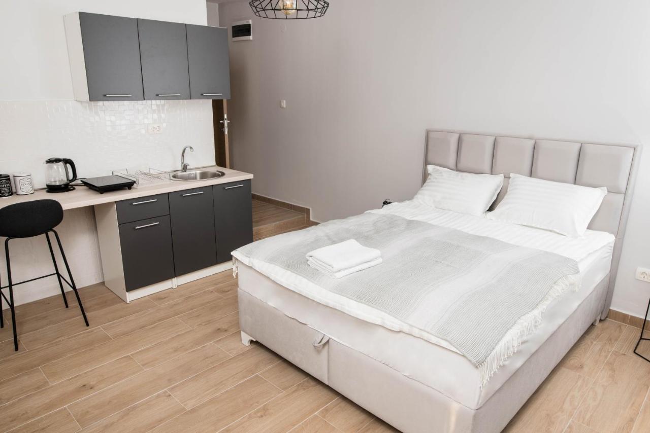 Studio Apartment Vukcevic 2 포드고리차 외부 사진